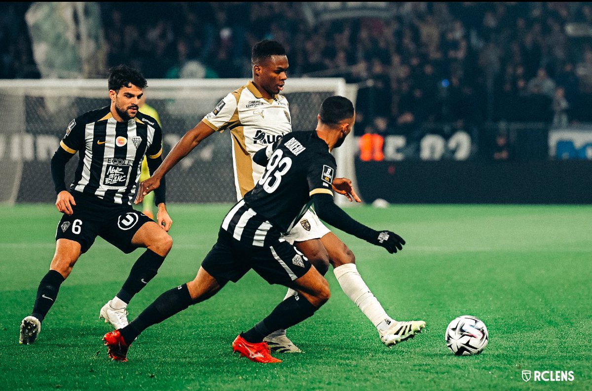 12 MANagement tweet media