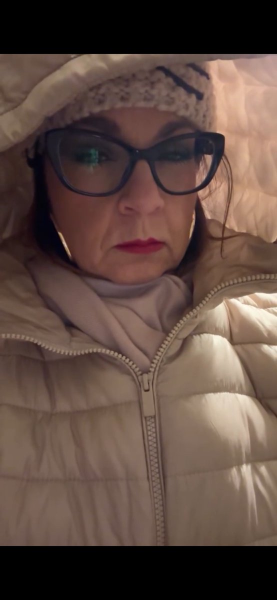 Diapositiva di dicembre 😒