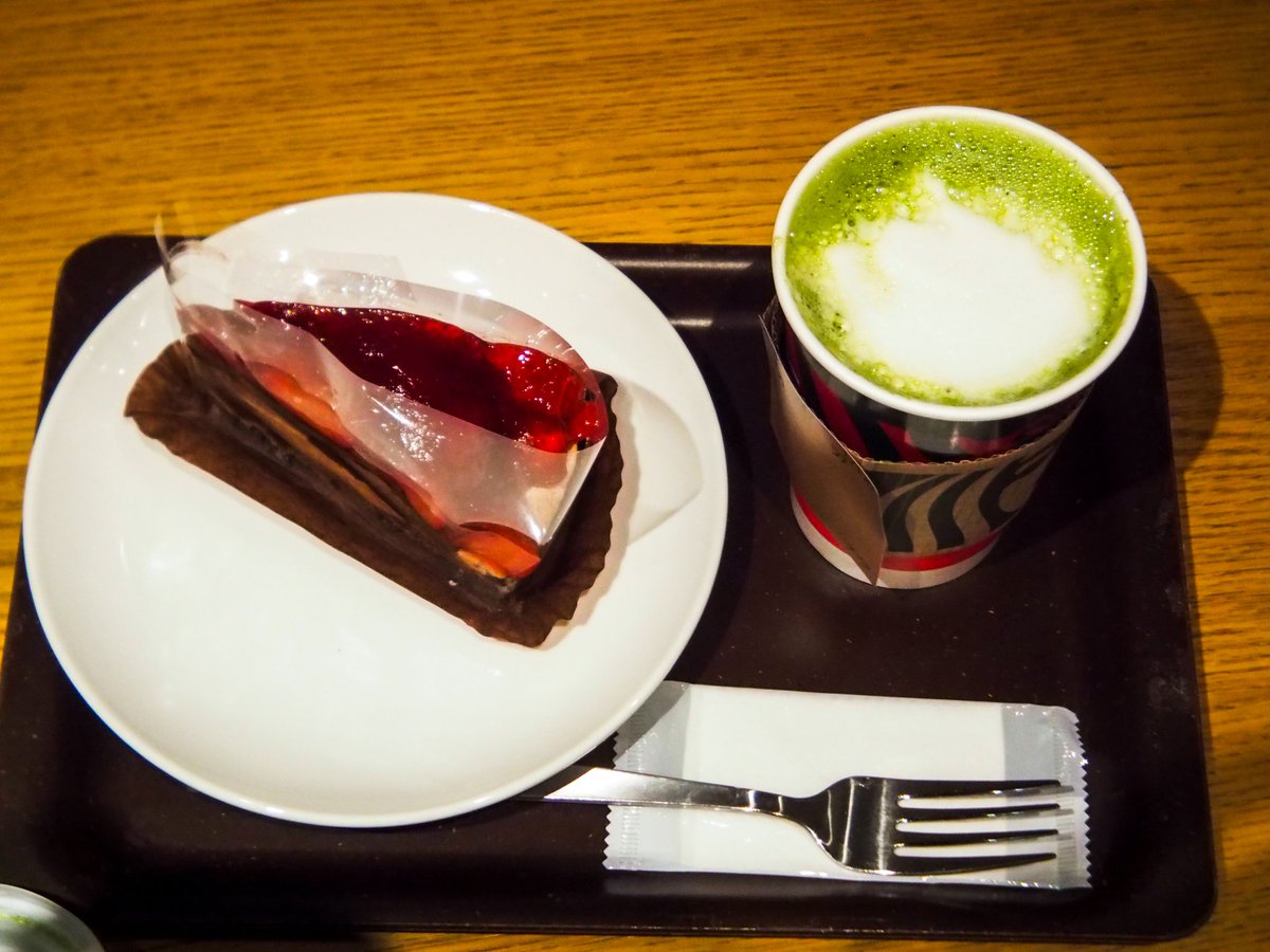 5pFF7HbcJK74669's tweet photo. ☺スタバで心の充電タイム
#kodalens #Vivilens https://t.co/Ey3IRK7hPq