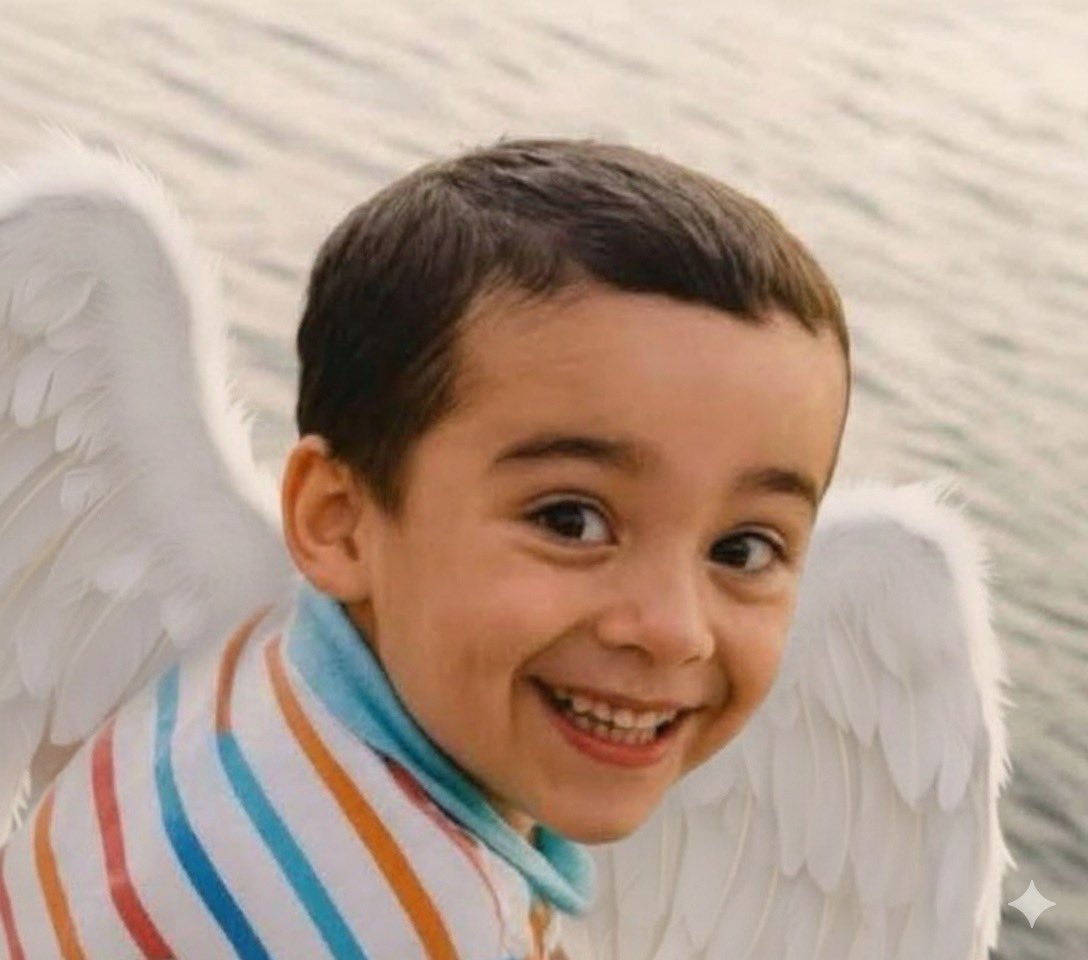 OGMuseDoree1's tweet image. Rest in peace my baby…  💔 

This 3 year old boy fell into a manhole and died, and his body was found by a garbage collector after 14 hours. I saw this terrible news today, and I don’t know why but my heart is filled with pain and sadness. 

I keep thinking about how much he…