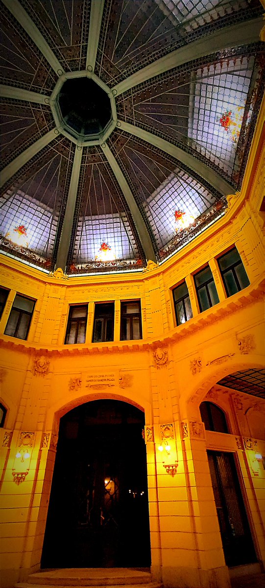Mad999Max's tweet photo. Beautiful Zagreb.
Magnificent details of the extraordinary city.
#zagreb #croatia #city #architecture #photography #art #history #news #octogon #palace #beauty #capital #world #news #metal #stone #music #travel https://t.co/E1Q9hWs8bL