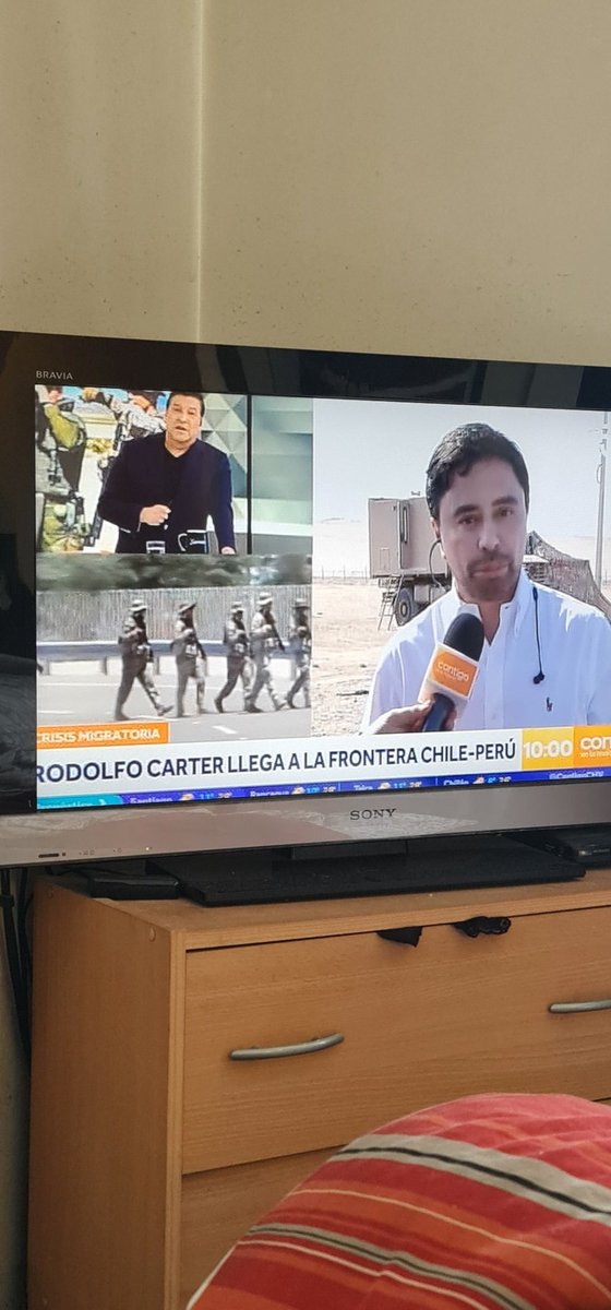 pipe_hood's tweet photo. Que tiene que andar webiando este pelmazo allá? No salio electo x la araucania? #rodolfocarter #contigochv https://t.co/J20VryiCig