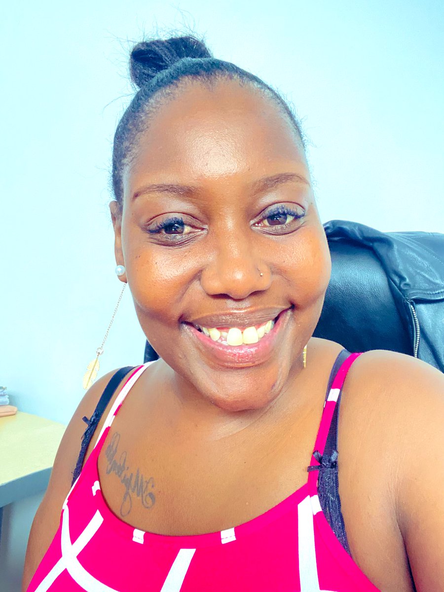 EmmiieTLO's tweet photo. Smile your problems away ❤️😍 https://t.co/EECHzAiYFU