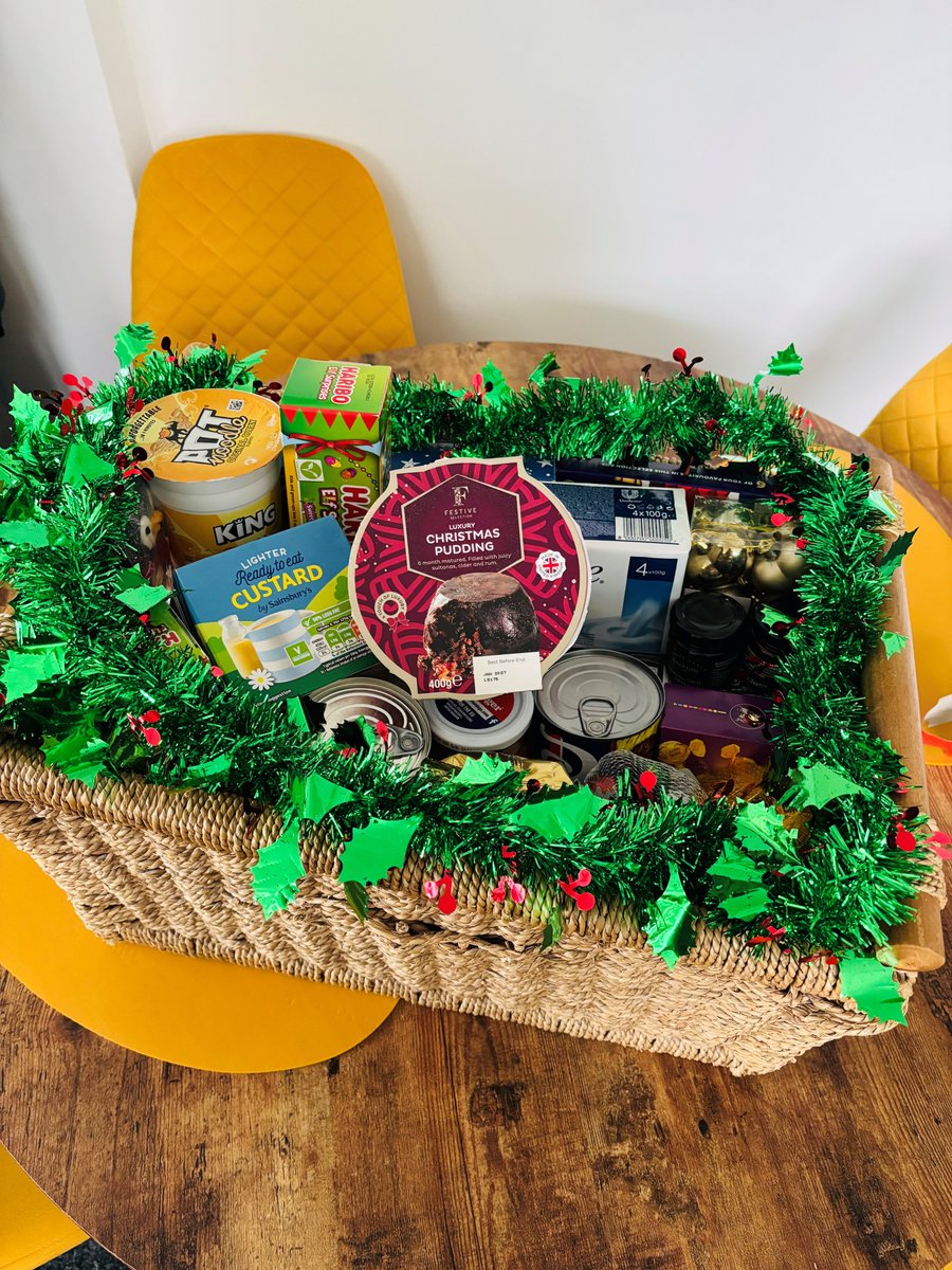 Goodfundraisin1's tweet photo. Our Reverse Advent Calendar hamper is finally full and we're ready to drop it off at @stgeorgeslupset for their Fun Day on Saturday!

This hamper has been put together by the team here, adding a thoughtful item each day through November to help sread warmth and kindness. https://t.co/rlV3WbhorM