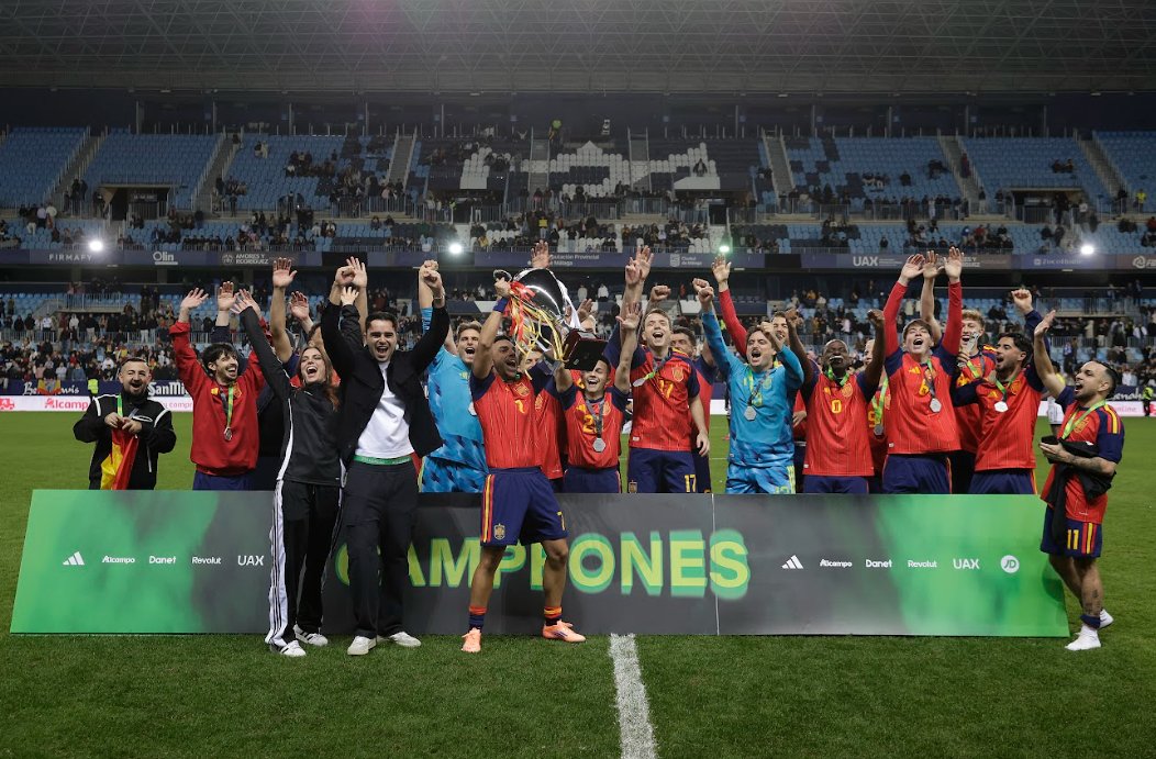 Webedia España tweet media