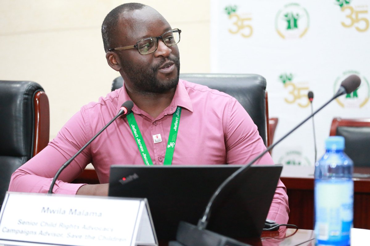 acerwc's tweet image. A panel of CSOs, NHRIs and UNICEF is discussing the role of stakeholders in State reporting. 

While reporting is a State Party obligation, the conversation highlights the essential contributions of partners through consultation, engagement and support.

#ACRWC35