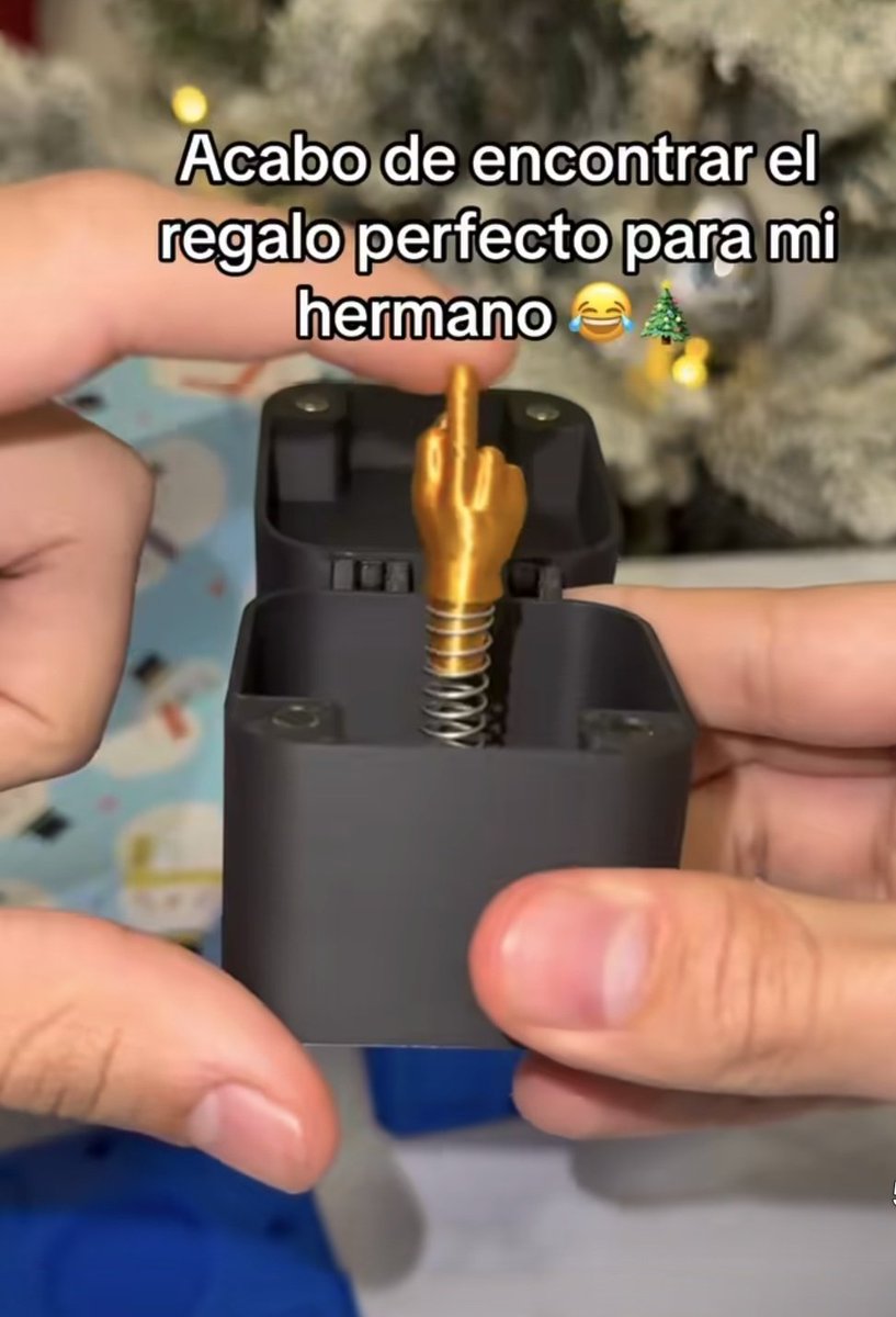 YNatali02's tweet photo. Donde se consigue 🤣🤣🤣 https://t.co/YzTUWZzAp0