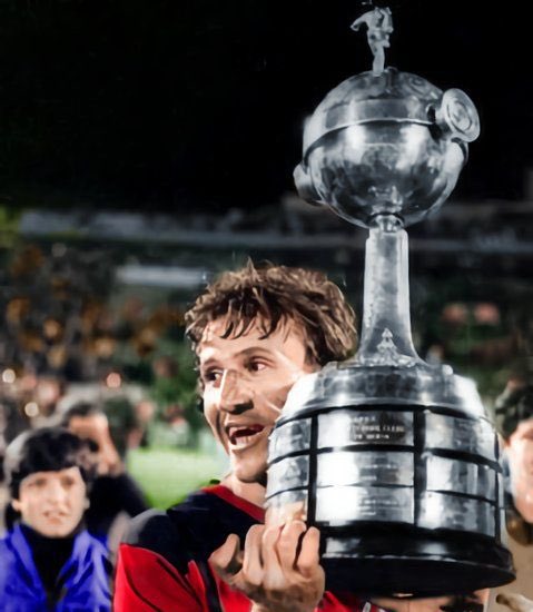 futnostalgico's tweet image. 🗣️ Marcelo Barreto, apresentador do Sportv, em 2018:

&quot;O Flamengo é uma espécie de Inglaterra da Libertadores&quot;

Nostálgico!