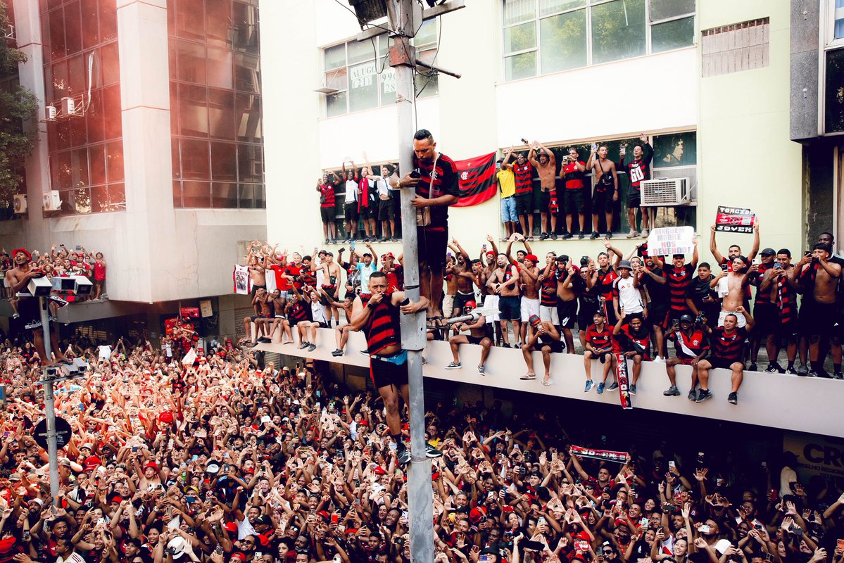 FlaGalaxy's tweet image. JAMAIS COMPAREM!