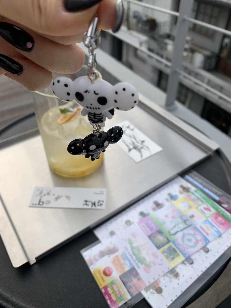 py_o37's tweet photo. 🐒🪽🪽🪽 https://t.co/FP4UNyHU1t