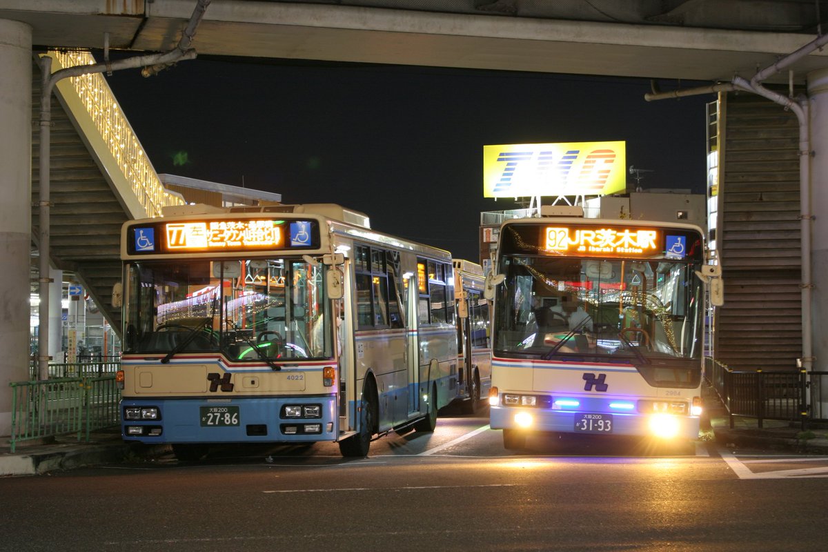 2025.11.29 阪急バスの4022が茨木に来ていました｡4022が茨木来ているの