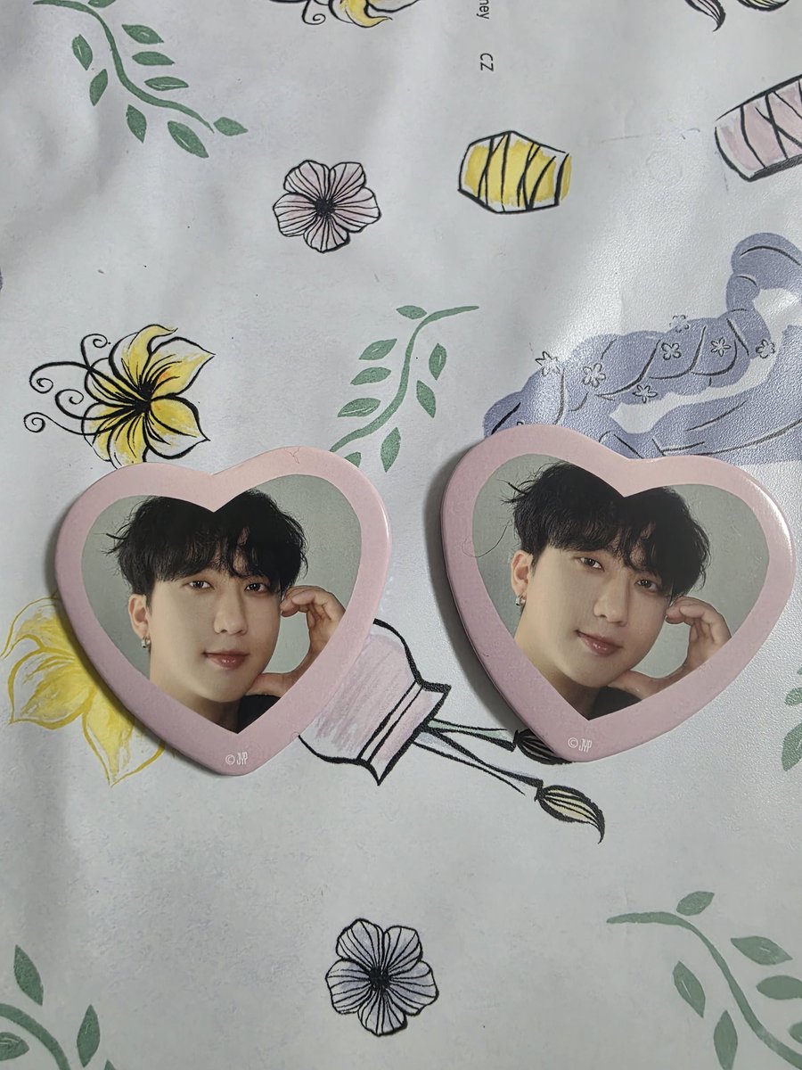 straykids スキズ 展示会 展覧会 缶バッチ、♡のチャンビンさん2つ