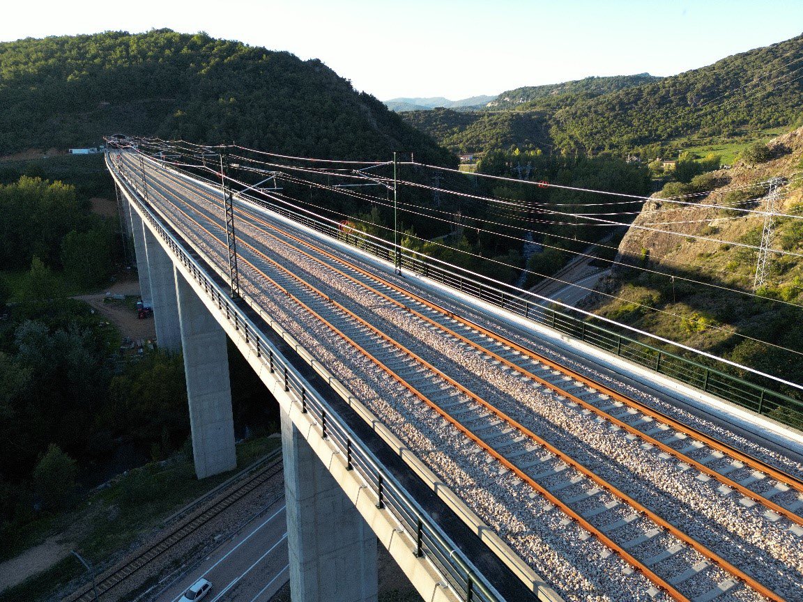 Adjudicamos por 13,3 M€ el mantenimiento de la señalización de última tecnología de la Variante de Pajares, la mayor infraestructura ferroviaria realizada en España.