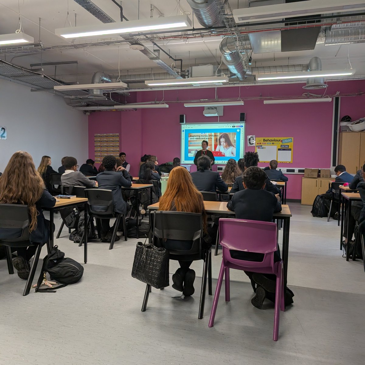 TEMAcademy's tweet image. A huge thank you to @LifeSkills_Ed for visiting us today. Our Year 7 students had fantastic sessions, learning invaluable lessons about money management and essential skills for the future. They loved it! 💡💰

#atTEMAweREACH #LifeSkills #FutureReady