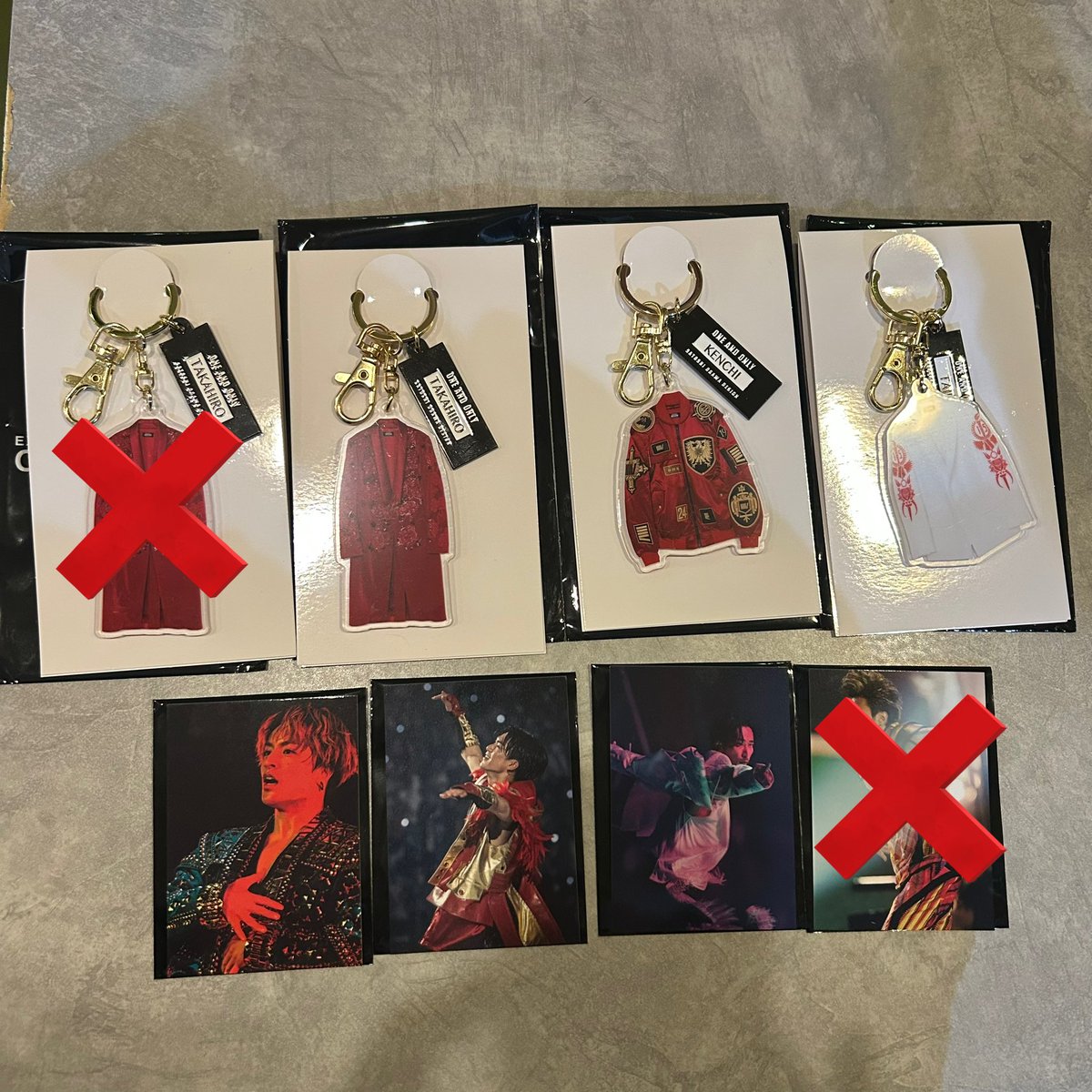 aye__ee's tweet photo. COSTUMEKEYCHAIN  フォトカード ONEANDONLY THEREASON 交換

譲：TAKAHIRO 橘ケンチ 佐藤大樹 白濱亜嵐 小林直己 NAOTO AKIRA
求：白濱亜嵐もしくは買取（定価+手数料〜）

買取の場合はご希望金額添えてリプもしくはDMお願いします。
ご連絡お待ちしております。 https://t.co/wjuhPxtszs