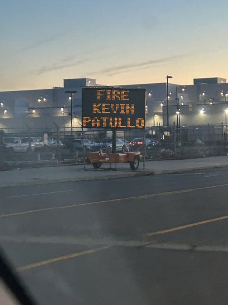 A “Fire Kevin Patullo” sign has popped up on Pattison Ave 

(via <a href="/BingnearLarry/">Larry</a>)