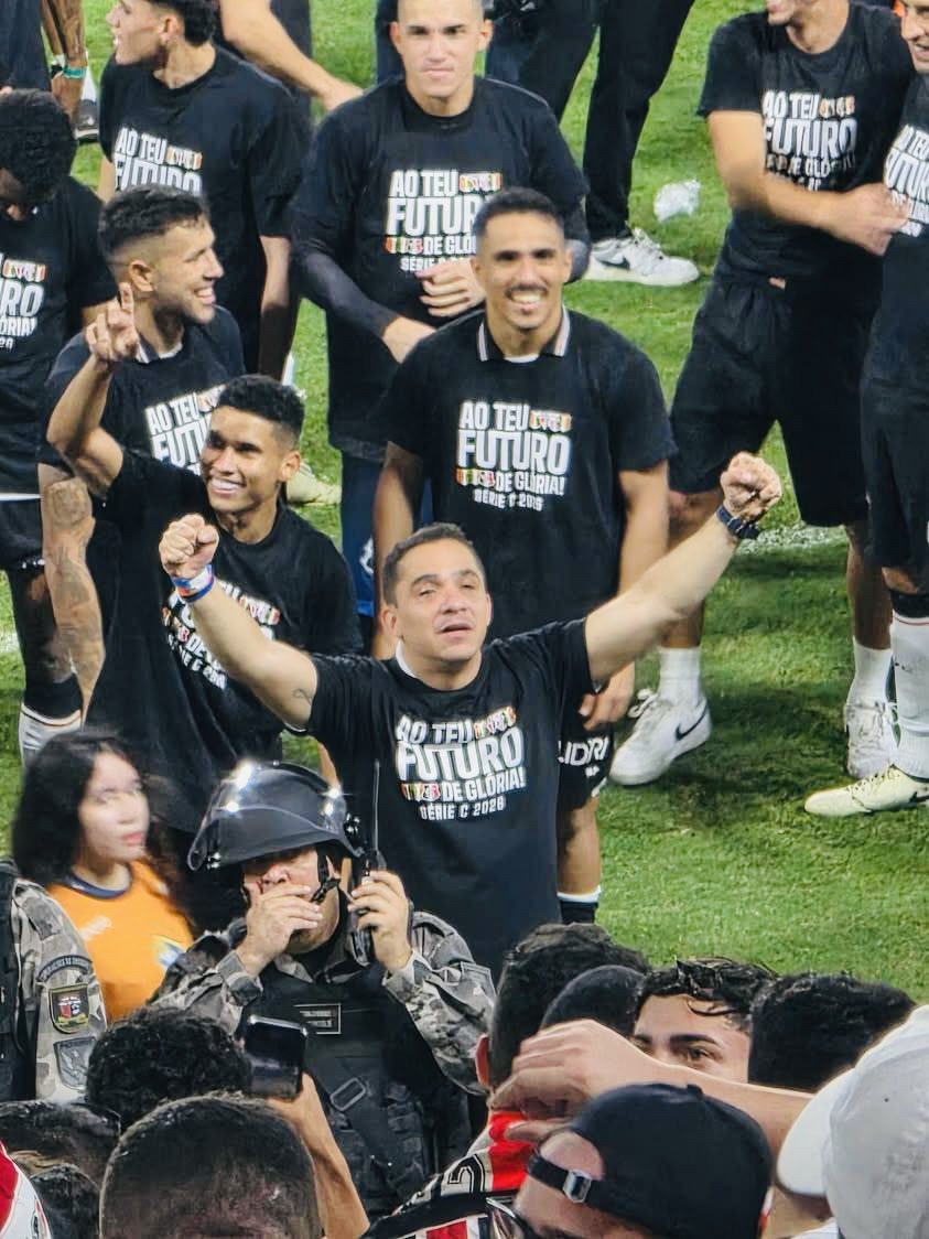 allanrsa's tweet image. Pessoal, 

Em nov/2023, há  2 anos, quando os presidentes Bruno Rodrigues e @VTPM  me ligaram para liderar e reestruturar o DP FUT PROF do Clube, aceitar este desafio no pior momento da história do clube parecia uma insanidade. Estávamos sem calendário e teria apenas 18 dias para…