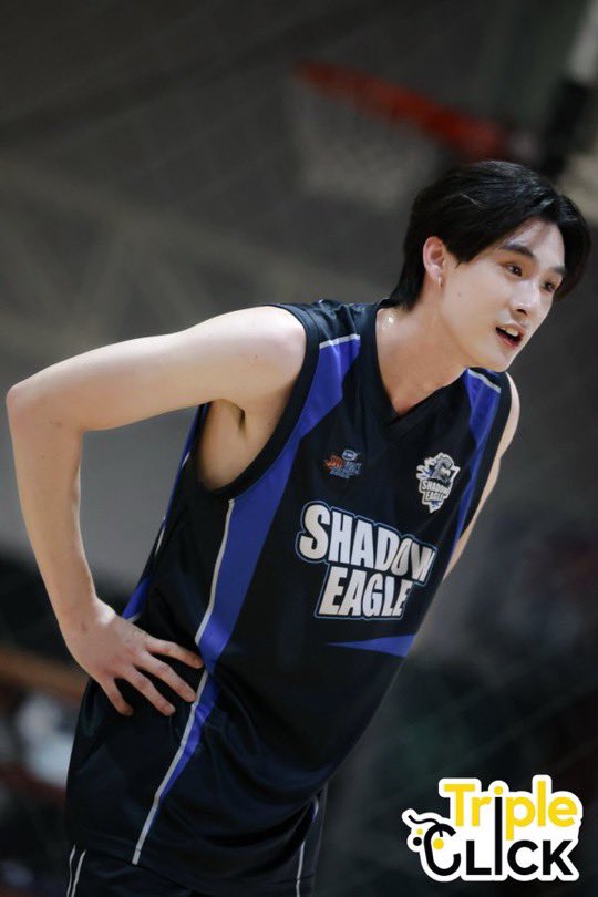 jigsawjaa's tweet image. เค้าว่าพี่นักบอลกับน้องนักบาสเค้าแอบคบกันมึงว่าจริงมั้ย ?