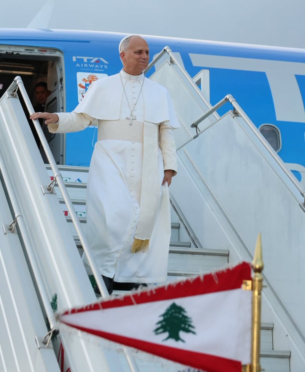 jozephine123's tweet image. عسى أن تحمل معها هذه الزيارة الأمل والسلام إلى وطننا.#البابا_وعون_للسلام