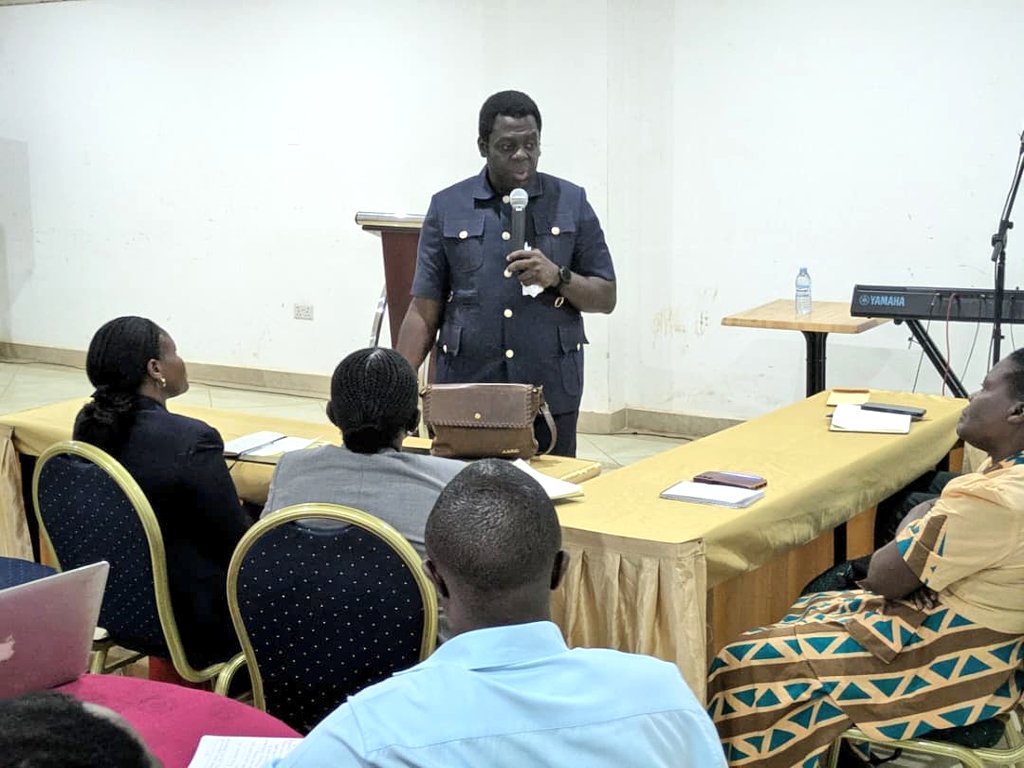 TheElaHQ's tweet photo. Another impactful session on #FinancialIncrease

At #ECCLifehub with @PstTundeTaiwo https://t.co/ouzeifGwDV