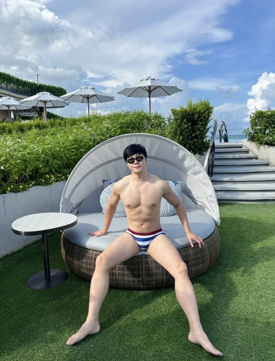 #noxxfan <a href="/suttichaisutham/">HandyDrive</a> กับ Noxx Swim Briefs แถบน้ำเงิน/ขาว ขอบเอวสีแดง ขอบคุณมากครับ

ช้อปทาง LazMall | Shopee | LineOA | noxxwear.com | Siam Paragon แผนกชั้นในชาย ชั้น 2

#noxxwear #noxxfanmen