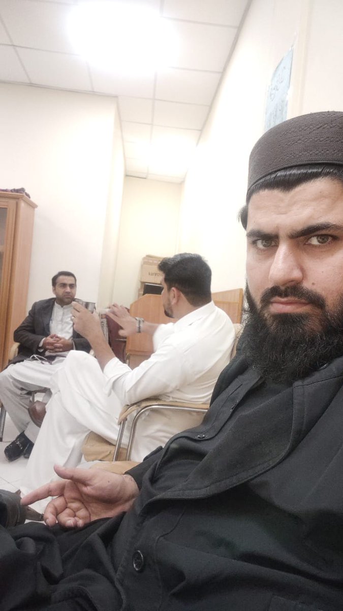 IDFMardan's tweet photo. آج انصاف ڈاکٹرز فورم مردان کا اجلاس صدر ڈاکٹر انور کمال خٹک کی سربراہی میں منعقد ہوا اجلاس میں ہسپتال کے مختلف انتظامی اور طبی امور پر تفصیلی غور کیا گیا
اجلاس میں فیصلہ کیا گیاکہ انصاف ڈاکٹرز فورم مردان کل تحریک انصاف کے احتجاج میں بھرپور شرکت کرےگا
@DrKamalPTI
#FreeImranKhan https://t.co/hsQl6XfGvy