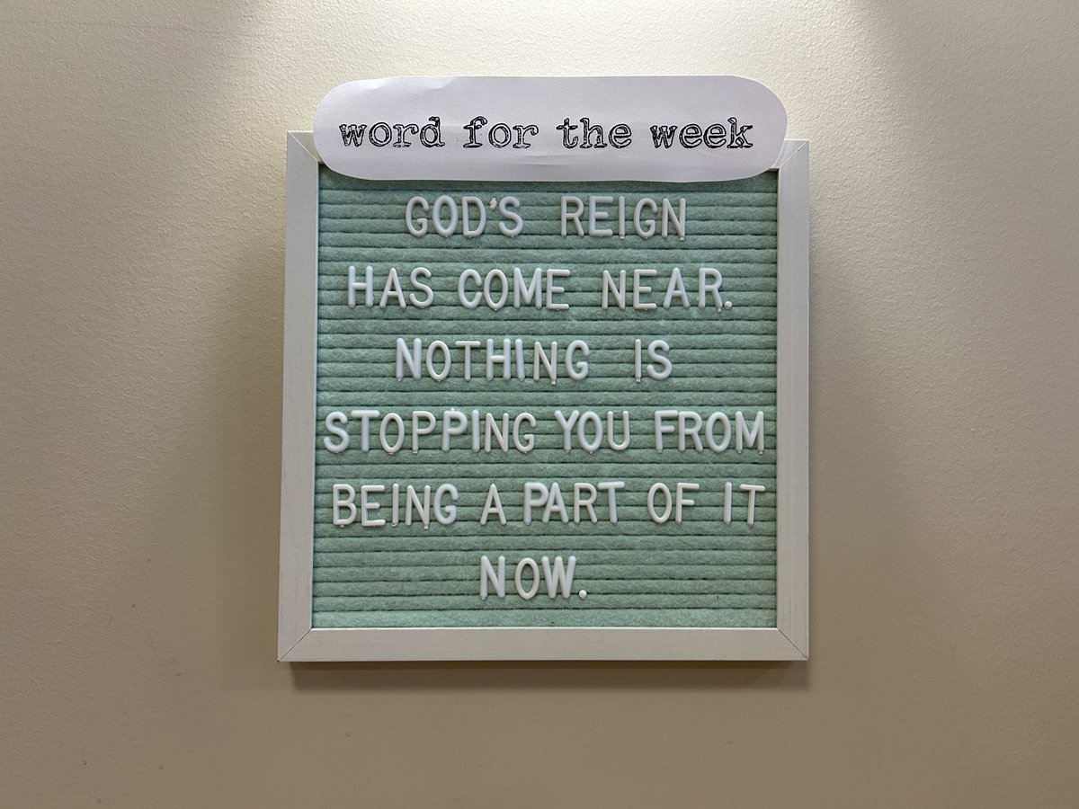 BeingGraced's tweet image. Word for the Week:
(Drawn from Matthew 3:1-12)

God’s reign has come near. Nothing is stopping you from being a part of it now.

#WordForTheWeek