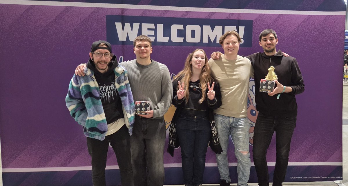 DieserWagner's tweet photo. Finished Top 128 in Stuttgart!
Also had my first stream match, which could’ve gone better 😂 
But still an awesome experience.

Overall, it was a great weekend!
Huge shoutout to the whole group, especially @MUCManaphysJay, for making it to Day 2 with me. https://t.co/hZfLpc3NzP
