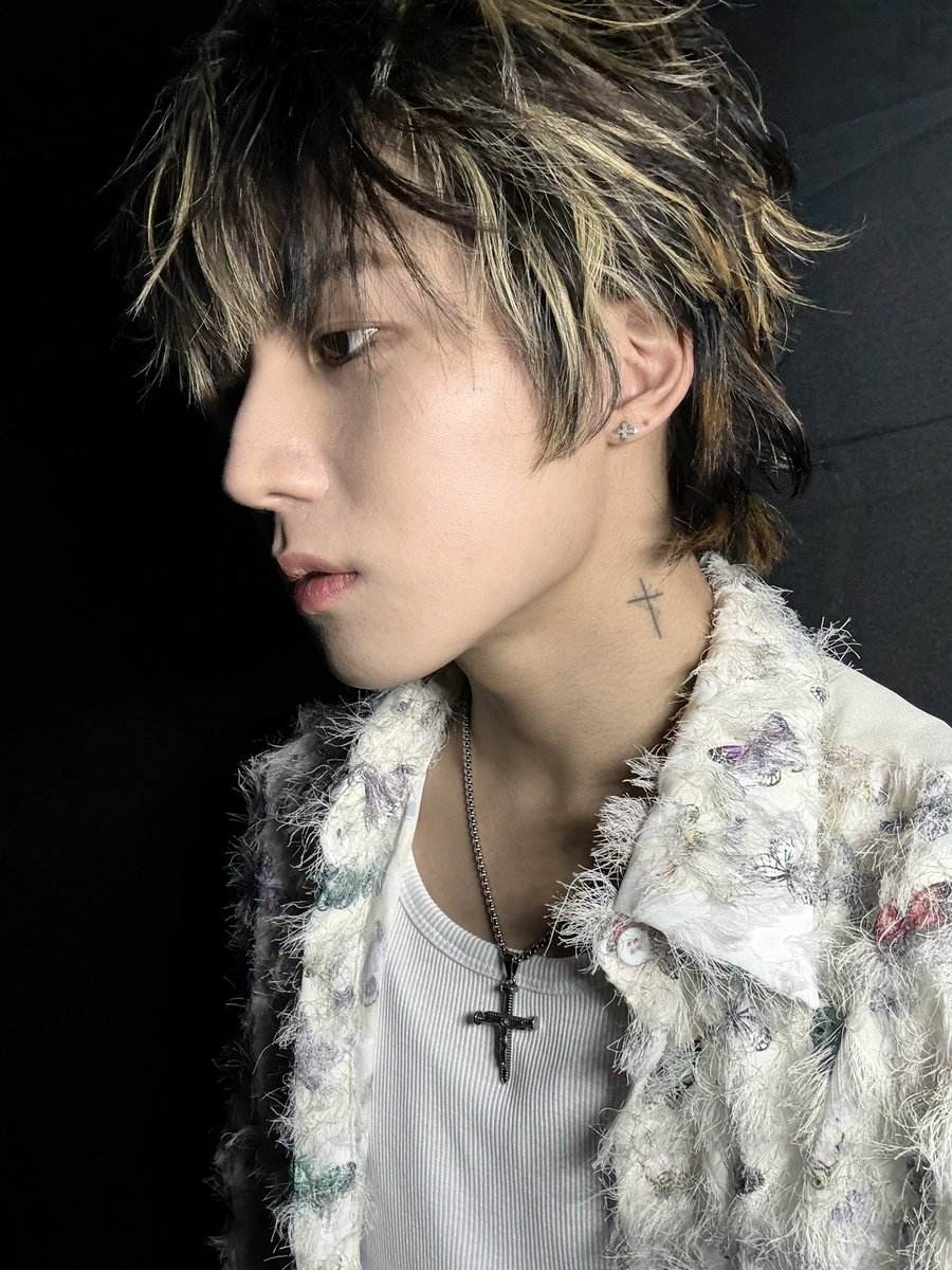 JUSTB_twt's tweet image. [#건우] Hasta luego Miami🪽

#JUSTB #GEONU