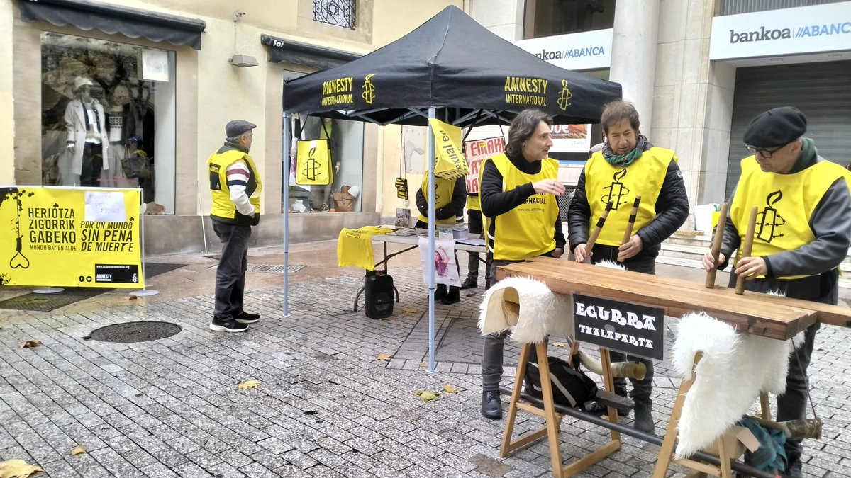 amnestyeuskadi's tweet photo. Ciudades por la vida. Ciudades contra la Pena de Muerte 
Los Grupos Amnistía Internacional  de Euskadi nos movilizamos contra la Pena de muerte 
#30Nov

@egurraTX
@amnistíaespana https://t.co/CeJpi7fJBs