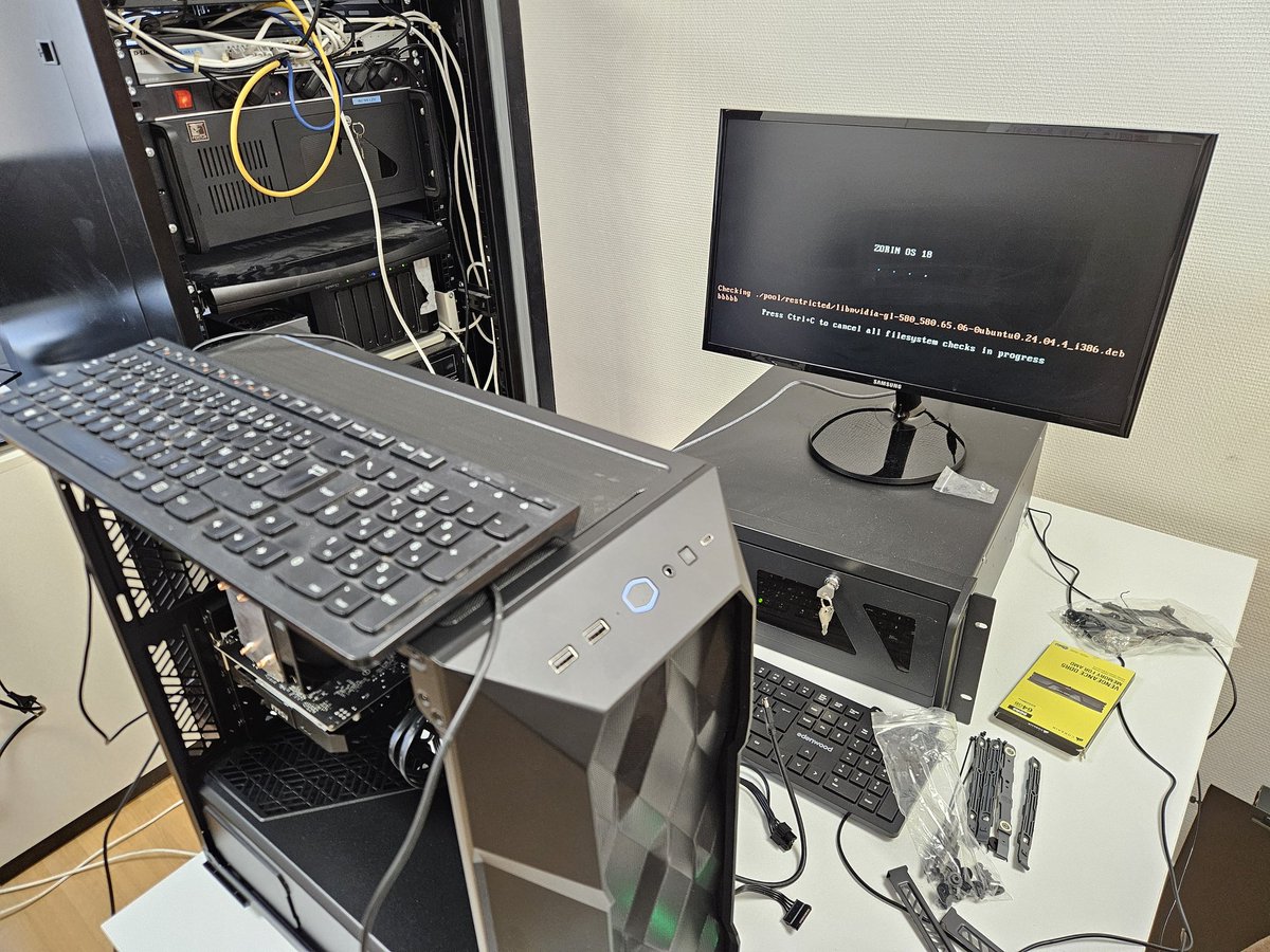 sulfuroid's tweet image. Time to migrate from w10 to zorin. Do not want to keep being slave ...