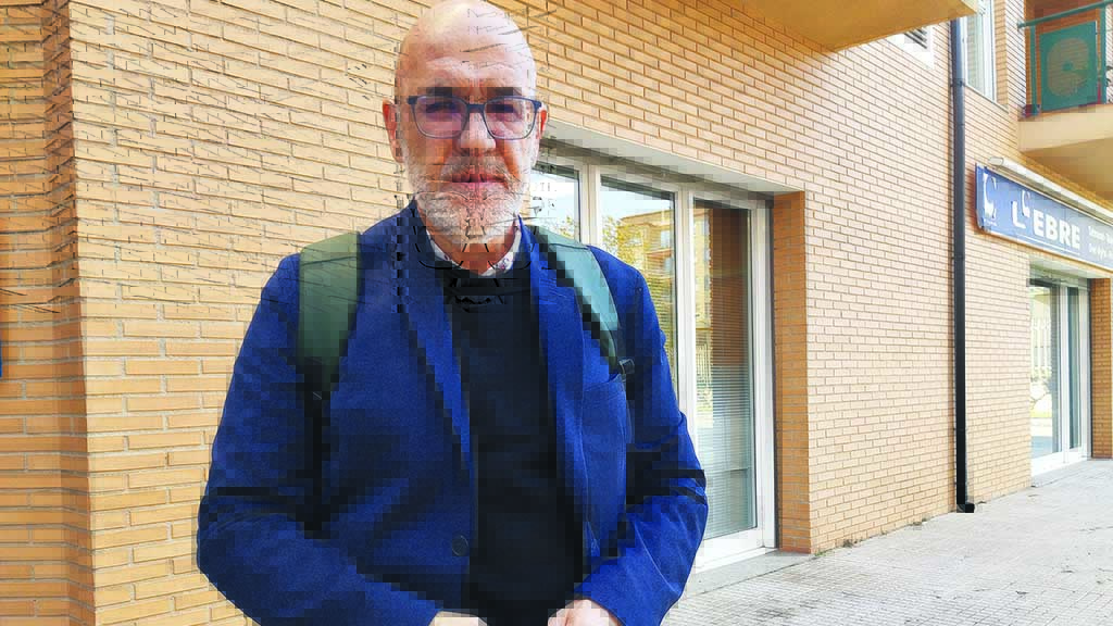 SetmanariEbre's tweet image. 🗣 Ramon Lamiel director del SCT: “A l’AP-7 anem cap a la velocitat variable i l’Estat ho està accelerant”

📷 LA NOTÍCIA: setmanarilebre.cat/ramon-lamiel-d…

@transit @mossos @territoricat @SilviaPaneque @interiorcat @nuriaparlon @govterresebre @castorgonell #AP7 #TerresdelEbre