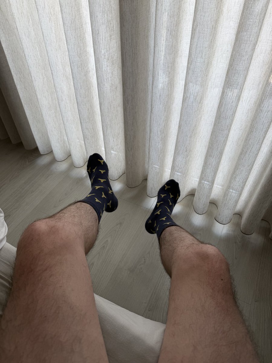 sair da cama para o sofá 🏃🏻‍♂️