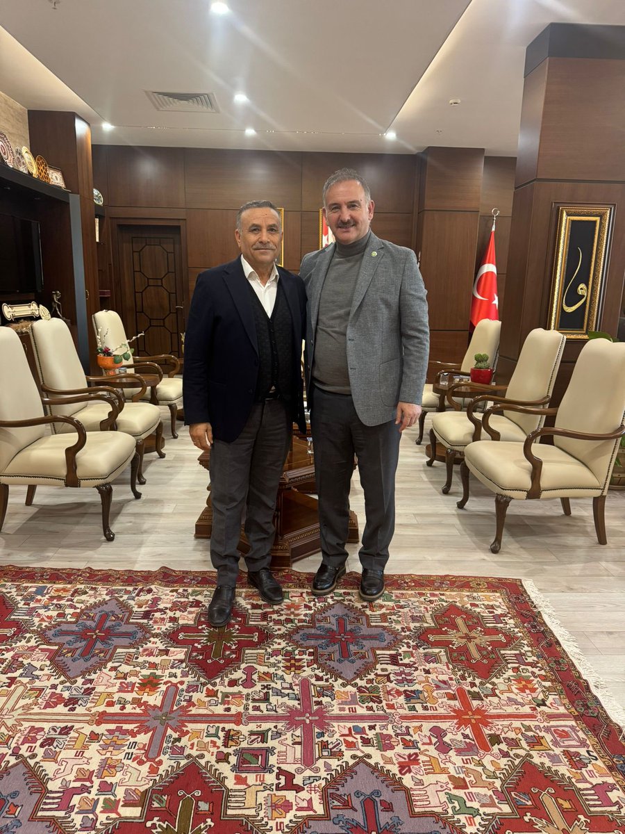 Harran Üniversitesi Rektörü Prof. Dr. Mehmet Tahir Güllüoğlu'nu ziyaret ettik. 

Nazik ev sahipliğinden ötürü kendilerine teşekkür ederim. 

<a href="/mtahirgulluoglu/">Prof. Dr. Mehmet Tahir GÜLLÜOĞLU</a>