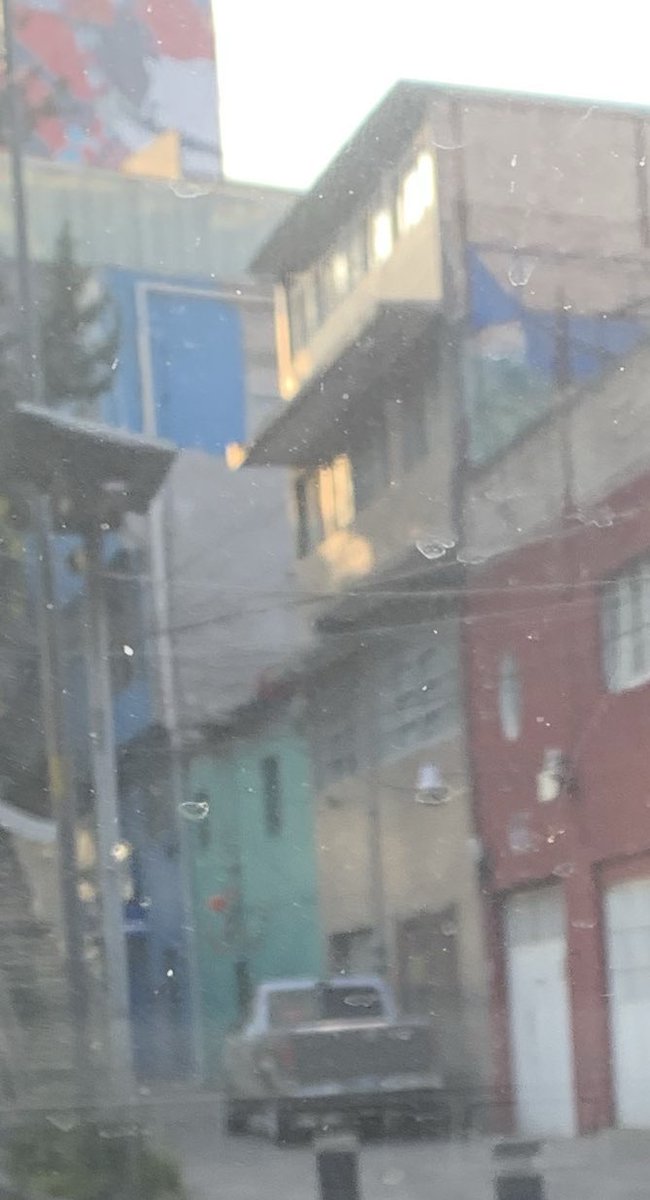 VecinosUnidosM's tweet image. Esta persona no entiende la banqueta no es su estacionamiento privado. Se solicita una vez mas vengan y sancionen para que aprenda. Blvd Adolfo Lopez Mateos 70, observatorio en la Alcaldía Miguel Hidalgo cp 11860 @UCS_GCDMX @peatonesprimero @SSC_CDMX