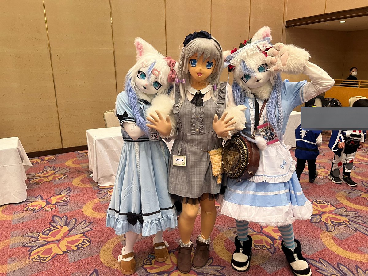 akichan1969's tweet image. つららちゃんも、会場にいらしたキャラさん達とお写真を撮影させていただきました