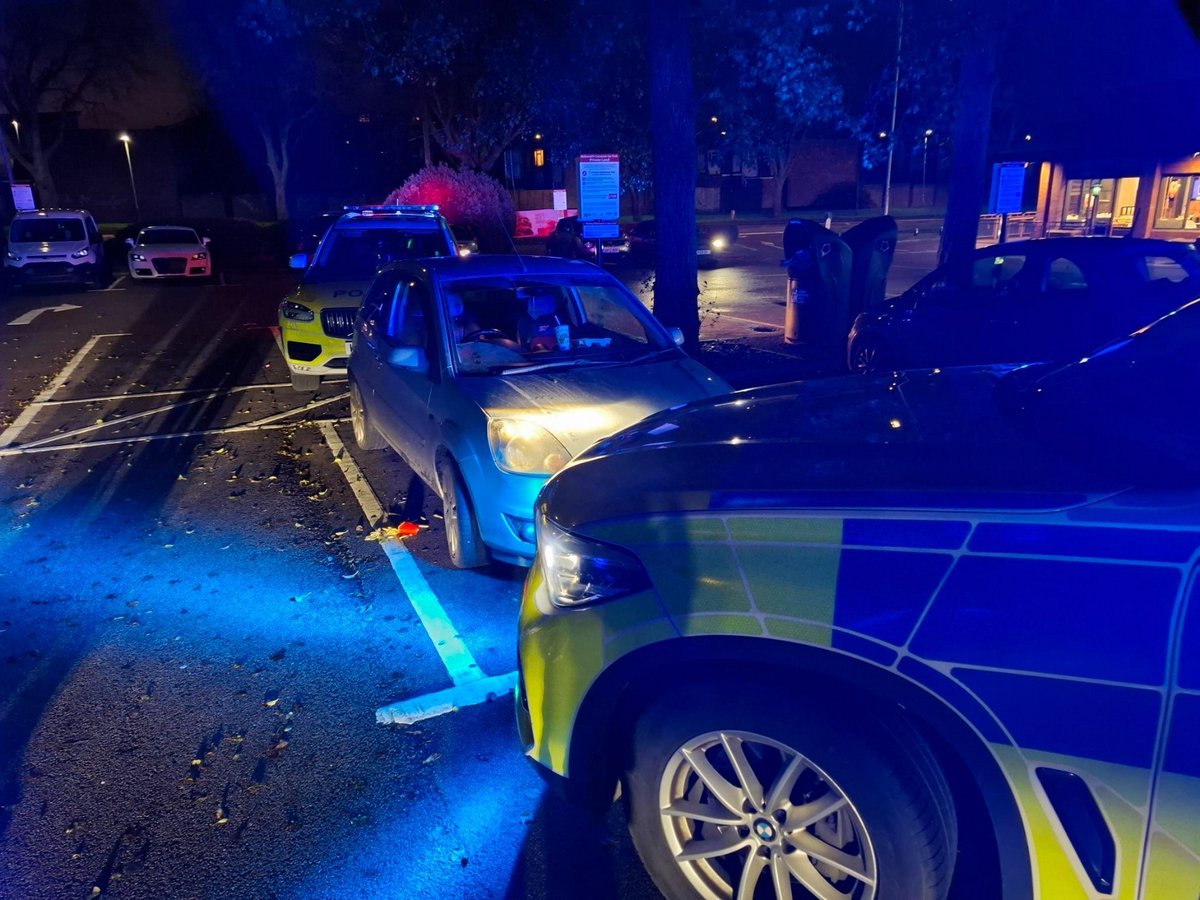NSRAPT's tweet photo. Officers stopped this car on Saturday and found a 16-year-old driver, alongside 4 friends!

He was a provisional licence holder, no L plates, unsupervised and no insurance. He’d also taken the car without consent 🚫 

Reported for all offences and taken home to his parents 🚨 https://t.co/MoFVIfxUsf