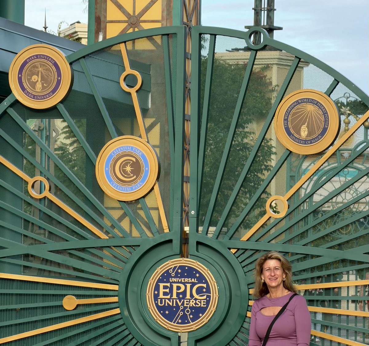 Having an EPIC Birthday on a Monday🎉🎉<a href="/UniversalORL/">Universal Orlando Resort</a>