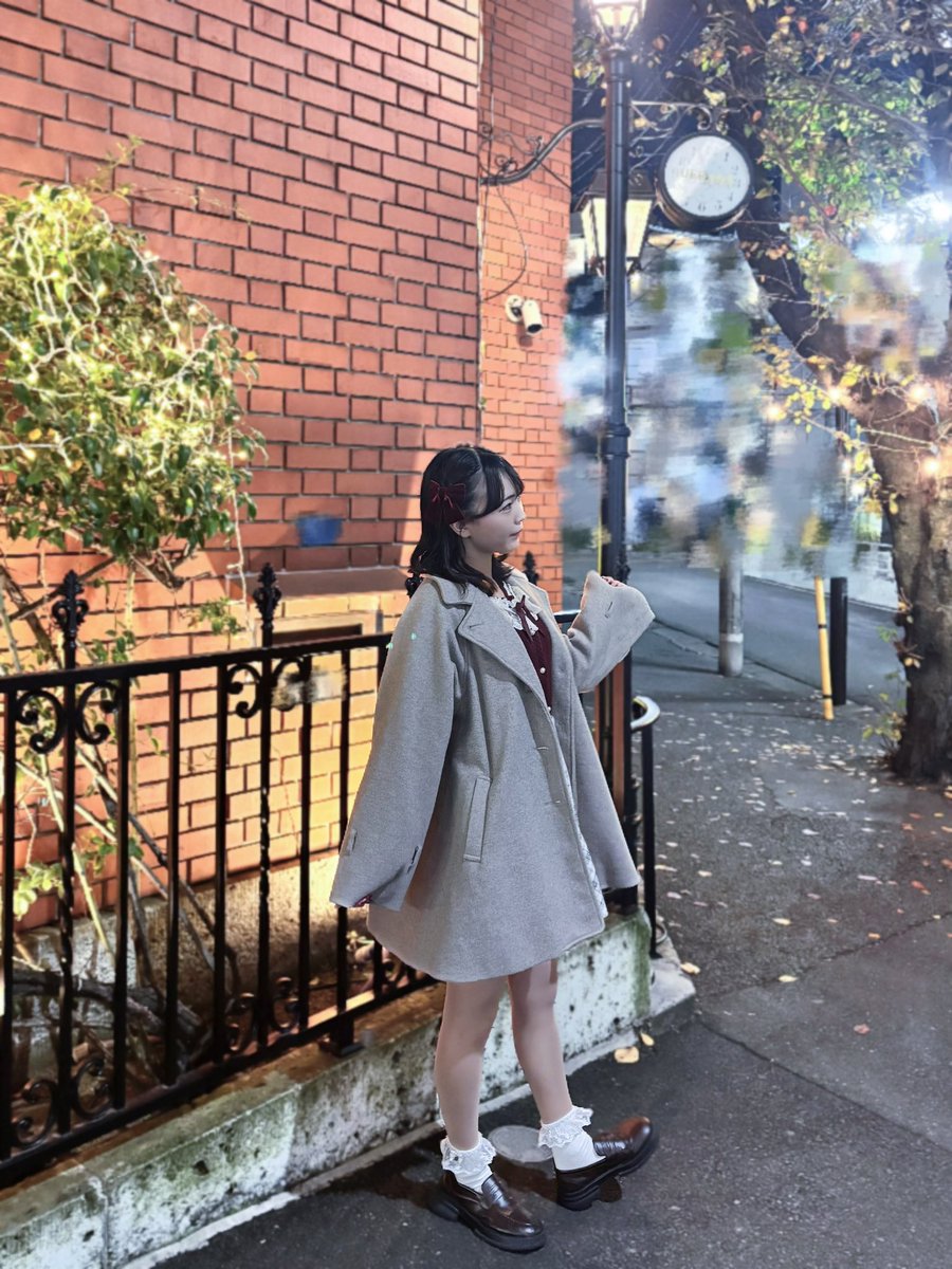 冬のおしゃれ大好き屋さん。
形が大優勝してるコートが可愛いの。