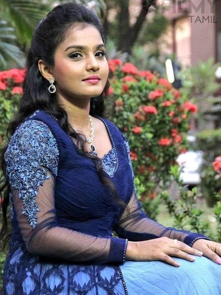 kayaldevaraj's tweet photo. டிசம்பர் 2
'டார்லிங் 2' நடிகையும், பல் மருத்துவருமான மாயா பிறந்தநாள்.
#HappyBirthdayMaya
#HBDMaya #Darling2 https://t.co/4bJ1EbTk4n