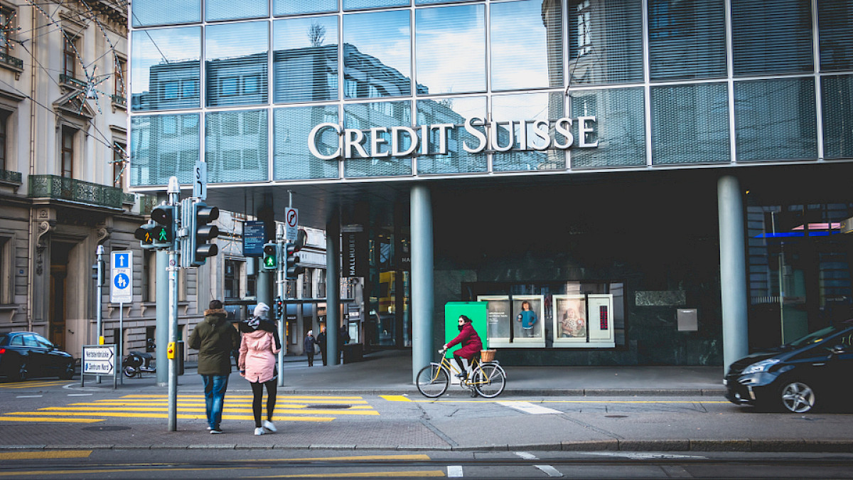 investrends_ch's tweet image. Bundesanwaltschaft klagt Credit-Suisse und UBS an: Die Bundesanwaltschaft hat eine Mitarbeiterin der frühere Credit Suisse wegen Verdachts auf Geldwäscherei angeklagt. Zudem wirft sie der CS und dem Nachfolgeunternehmen UBS vor, die Straftat nicht… dlvr.it/TPYkR8