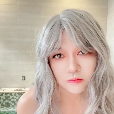 FallenSisi's tweet photo. #NewProfilePic (新個人資料照片) https://t.co/sMyWZ3F7TI