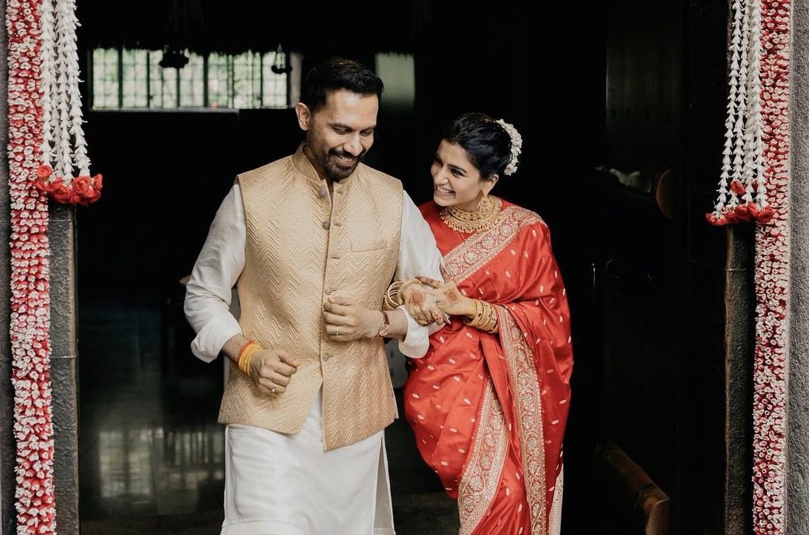 RENGASAMY_IAM's tweet image. #Samantha Weds #RajNidimoru ..💍❣️