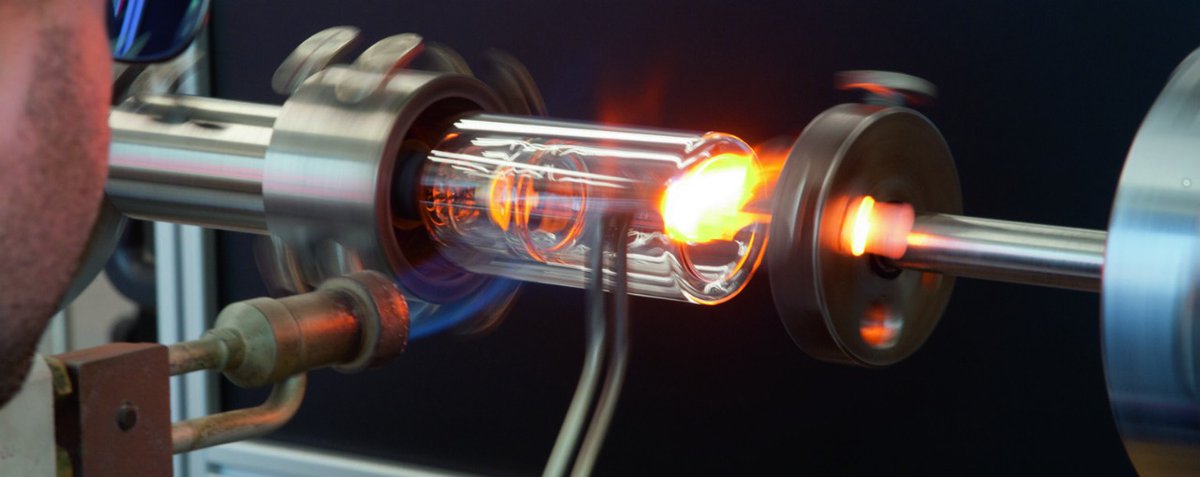 CoE_AM_MDS's tweet image. At #AMTZ, @CoE_AM_MDS for Advanced Glass Technologies is developing high-precision #borosilicate glass components for X-ray &amp;amp; CT tube systems, ensuring structural stability under high temperature and pushing India towards self-reliance in #MedicalTechnology! #MedTech #Innovation