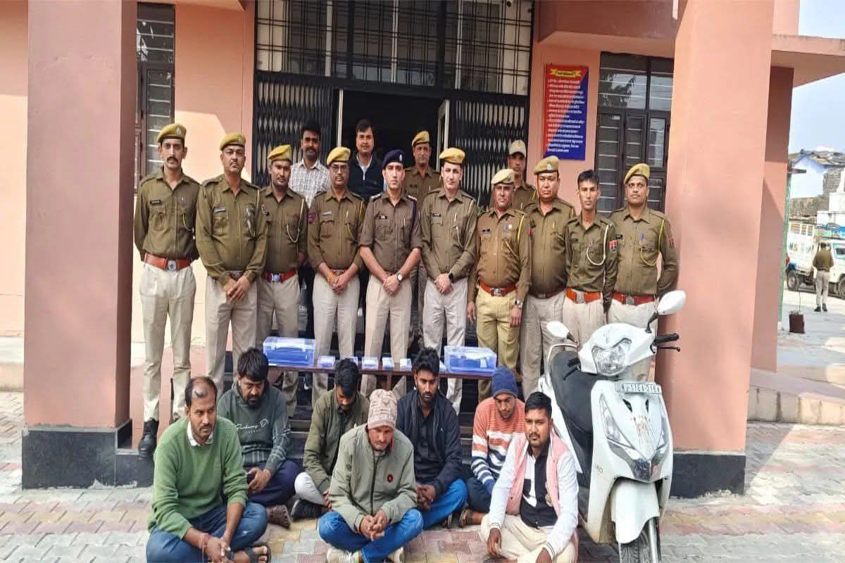 itx_prem_rj49's tweet image. राजस्थान में सरकारी योजनाओं में बड़ा घोटाला, तहसीलदार की आईडी से फर्जी आदेश निकाले, 7 आरोपी गिरफ्तार...see more