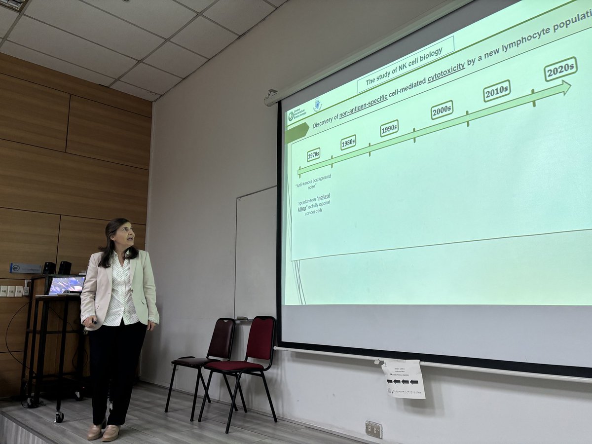 Las primeras jornadas de investigación y docencia en farmacología e inmunología fueron todo un éxito! Muchas gracias a todos los que participaron, en especial a nuestros expositores 👏👏👏👏 <a href="/ICBM_UChile/">ICBM</a>  <a href="/ConchaPeir/">Concha Peiró</a> <a href="/MedicinaUChile/">Facultad de Medicina</a>