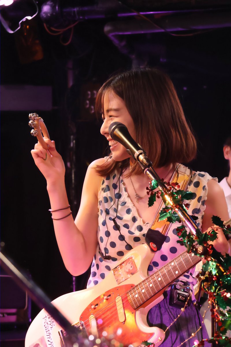 Moon In June、2025/11/30＠下北沢CLUB Que。
今回のステキミホショットだよ！🫰🫰🫰