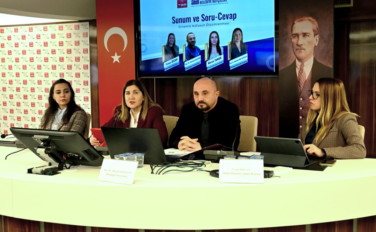 📊 Dinamik Nüfus ve Belediye Bütçeleri Çalıştayı
Hizmet Yükü–Kaynak Dengesizliği ve Adil Finansman Modelleri Arayışı

📌 Dinamik Nüfusun Ölçümlenmesi
Türkiye Belediyeler Birliğinin ev sahipliğinde düzenlenen çalıştayın ‘sunum ve soru-cevap’ oturumunda, Doç. Dr. Şebnem Beşe
