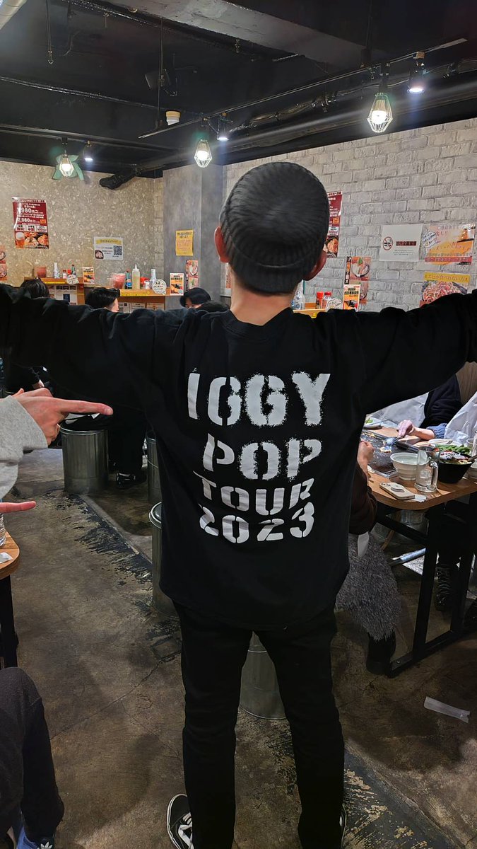 これを見た人は無言で去年の12月の画像を貼る