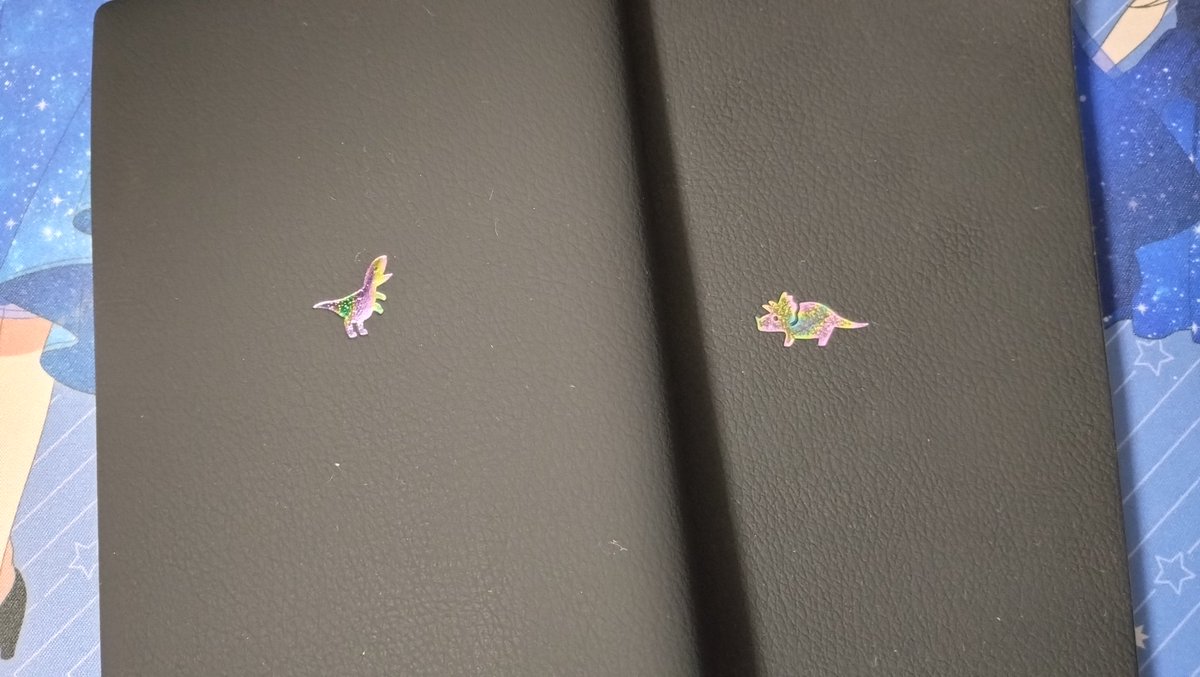 dia_rssk's tweet image. 今年はトリケラ来年はティラノっぽいトカゲ！がおー